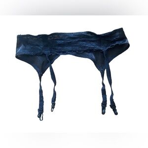 Black Lily of France Vintage GARTER BELT size Medium LACE